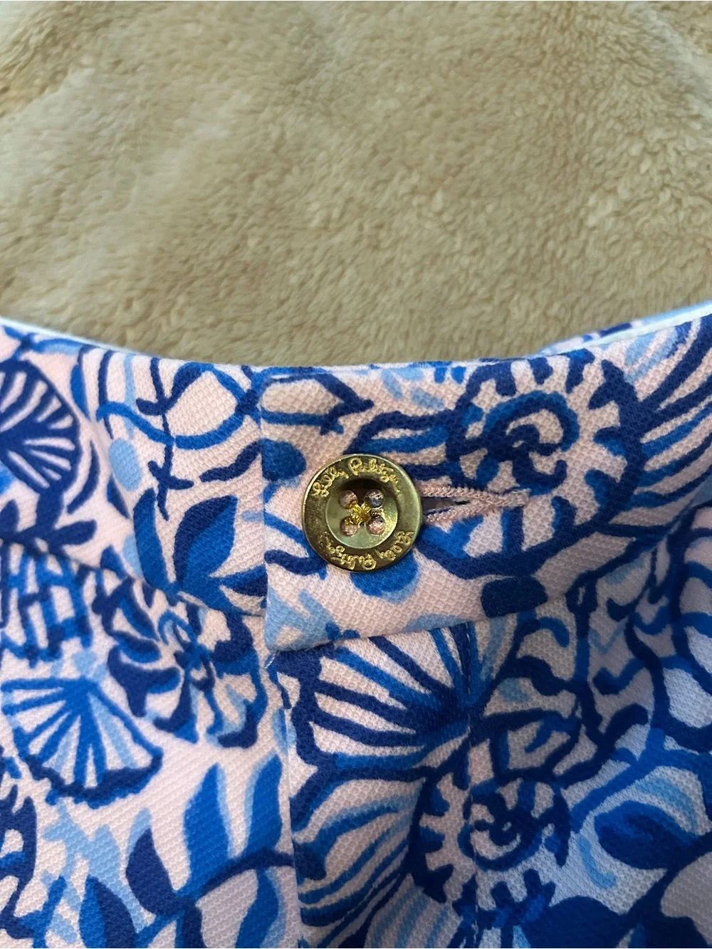 Lilly Pulitzer Shorts - Picture 3 of 7